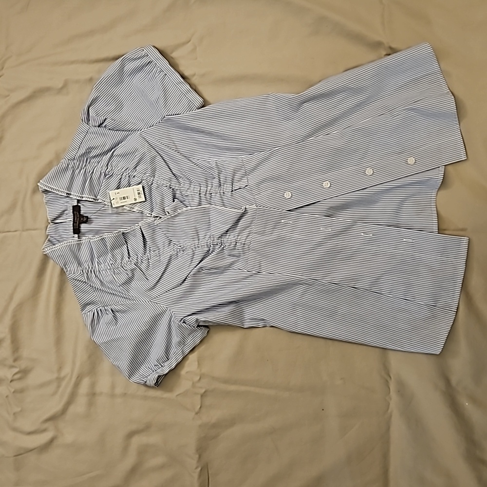 The limited dress top, size s